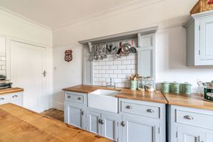 Photo 15- click for photo gallery